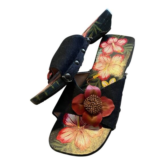 Y2K Painted Hawiian Wooden 3D Flower Hibiscus Tropical Slide Sandal Sz 6 Boho - Picture 1 of 6